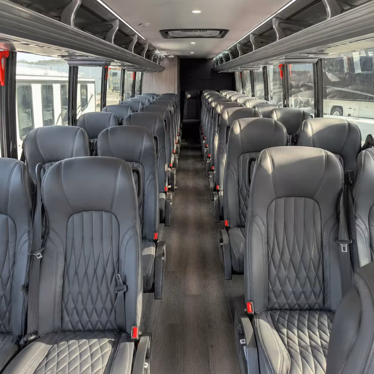 burbank 18 passenger minibus rental