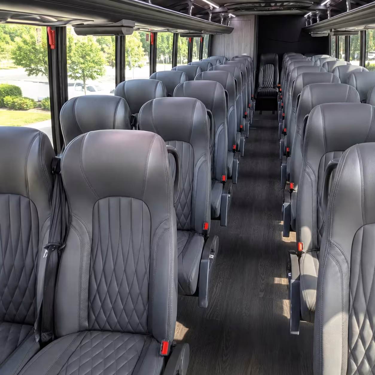 burbank 25 passenger minibus rental