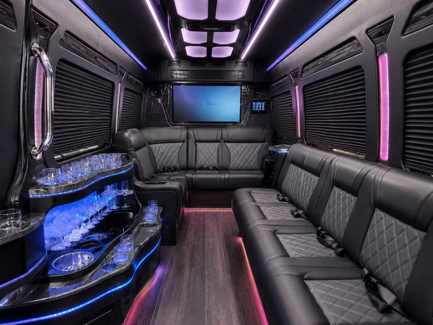 burbank bus rentals to hollywood burbank airport for wedding guests